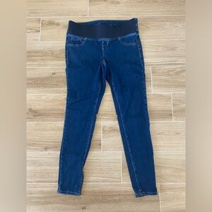 Old Navy rockstar super skinny maternity jeans